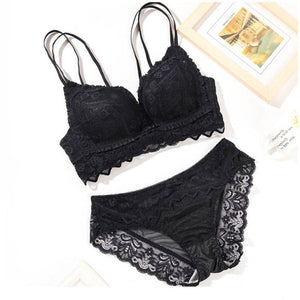 Classic Charm Lace Lingerie Set - Brown - Risette 