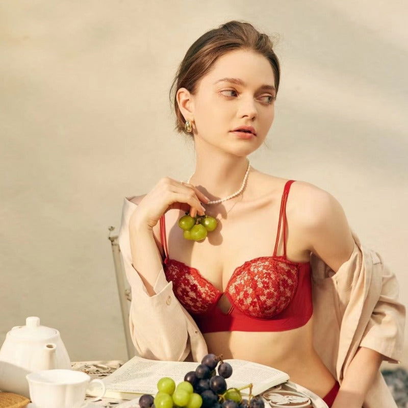 Red Hollow Out Seductive Wireless Bra Lingerie Set - Risette 