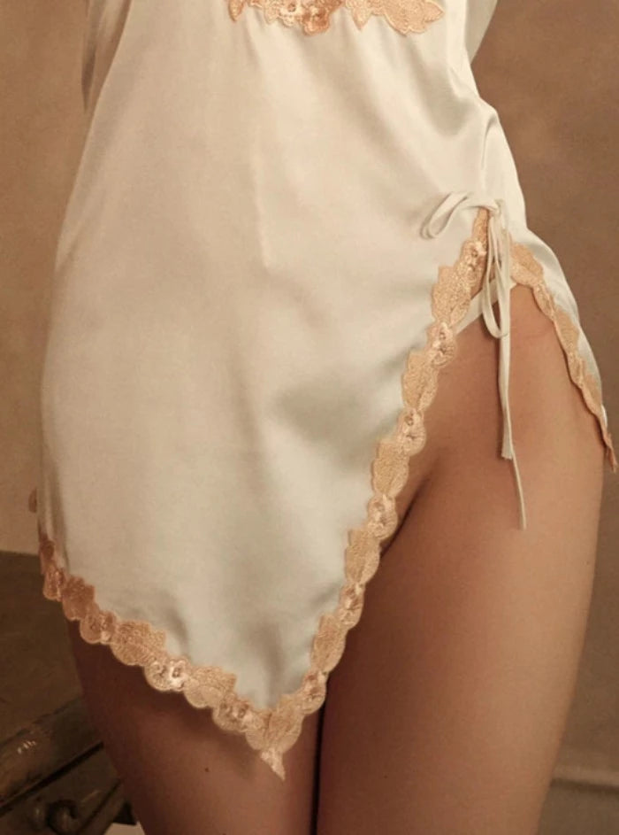 White Sexy Gothic with Embroidery Nightdress